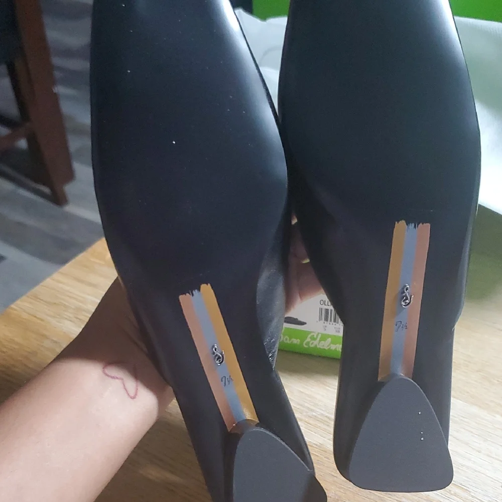 Sam Edelman Ollie Black Leather Shoes - Picture 6 of 6